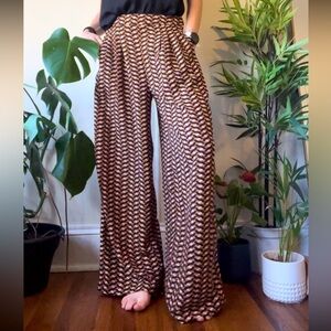 Who What Wear Wide Leg Flowy Trouser Pant | Brown Black Pattern | 2